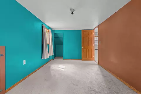 Bedroom - 1516 W Lawrence St, Appleton, WI 54914 photo 5 of 5