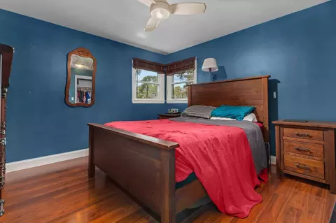 Bedroom - 807 W Parkway Blvd, Appleton, WI 54914 photo 1 of 3