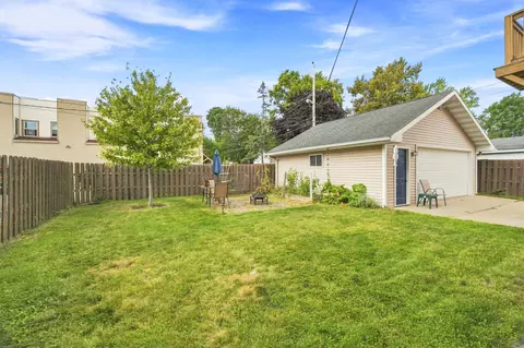 Exterior - 1309 N Morrison St, Appleton, WI 54911 photo 3 of 5
