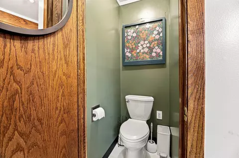 Bath - 1309 N Morrison St, Appleton, WI 54911 photo 1 of 3