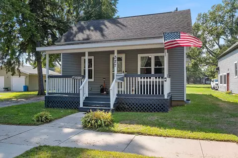 327 S Emery Ave, Peshtigo, WI 54157