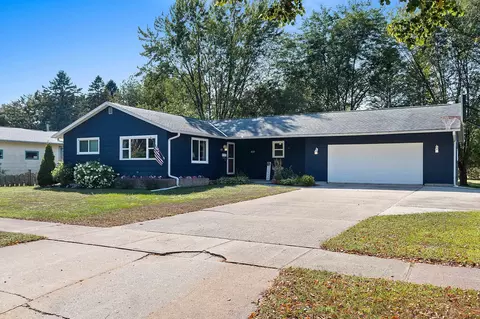 451 S Wells Ave, Peshtigo, WI 54157
