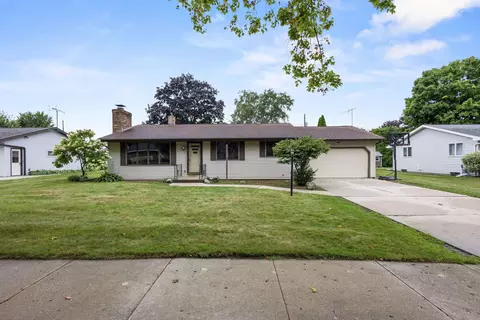 1203 2nd St, Kewaunee, WI 54216
