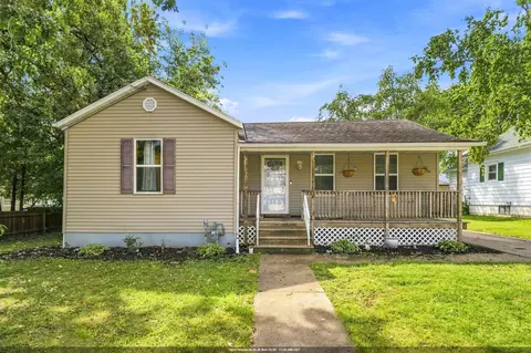 117 W Custer Ave, Oshkosh, WI 54901