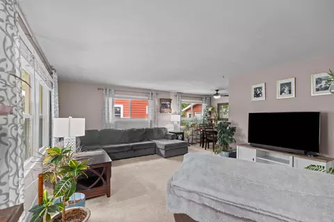 Living - 807 S Christine St, Appleton, WI 54915 photo 1 of 3