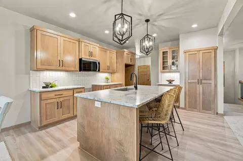 Kitchen - 212 Kerrigan Dr, Wrightstown, WI 54180 photo 2 of 5
