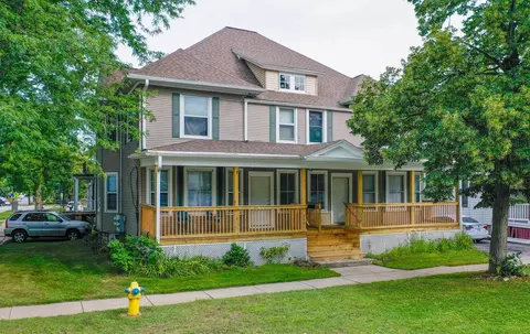 238 N Oakland Ave, Green Bay, WI 54303