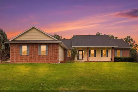 1276 Pemmican Ct, Neenah, WI 54956