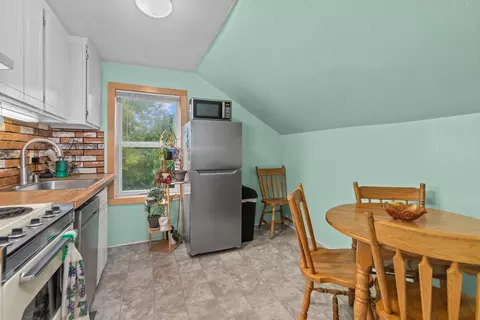 Kitchen - 616 N Division St, Appleton, WI 54911 photo 5 of 7