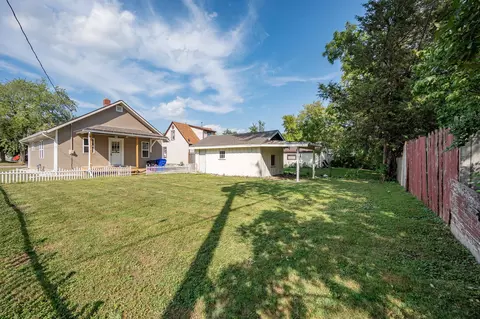 Exterior - 733 W Grant St, Appleton, WI 54914 photo 6 of 8