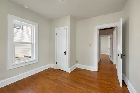 Bedroom - 733 W Grant St, Appleton, WI 54914 photo 5 of 6