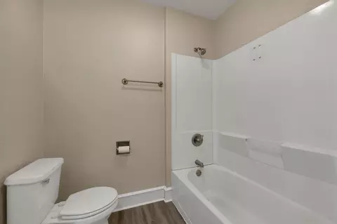 Bath - 733 W Grant St, Appleton, WI 54914 photo 1 of 3