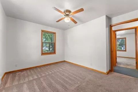 Bedroom - 2319 N Viola St, Appleton, WI 54911 photo 3 of 4