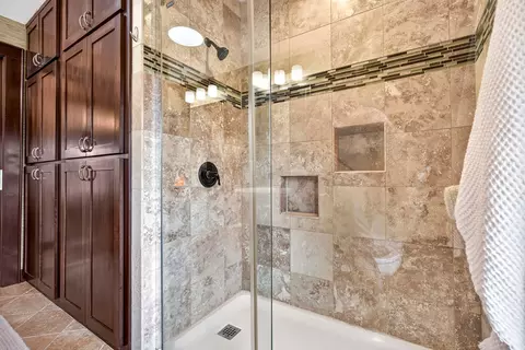 Bath - 209 Main St, Wrightstown, WI 54180 photo 2 of 5