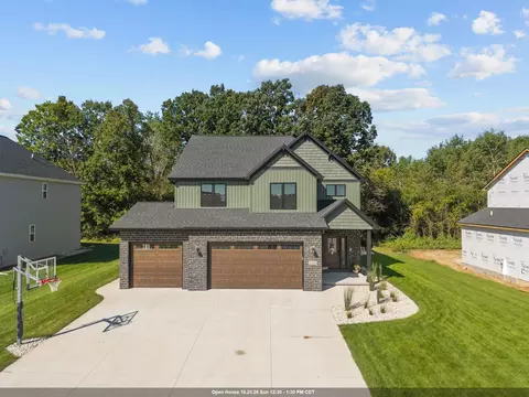2200 Softwind Rd, Neenah, WI 54956