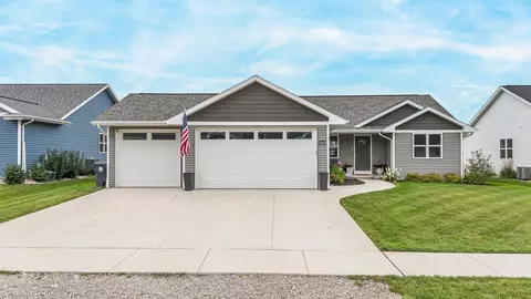 1541 Liberty Ave, Neenah, WI 54956
