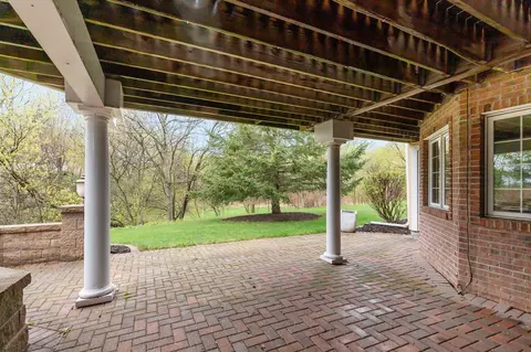 Exterior - 6709 N Gullwing Ct, Appleton, WI 54913 photo 11 of 17