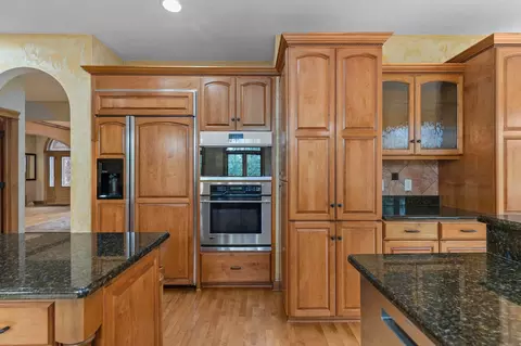 Kitchen - 6709 N Gullwing Ct, Appleton, WI 54913 photo 4 of 7
