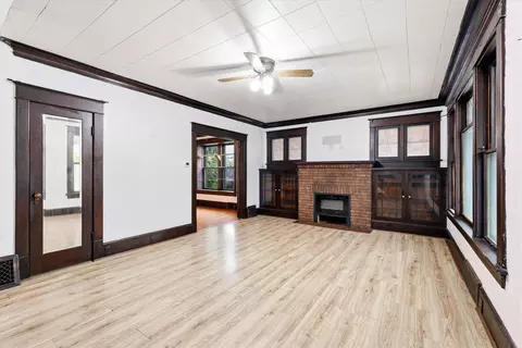 Living - 206 W Winnebago St, Appleton, WI 54911 photo 3 of 3