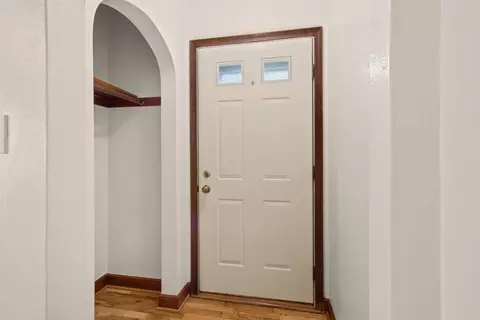 Entry Way - 1620 N Richmond St, Appleton, WI 54911 photo 1 of 1
