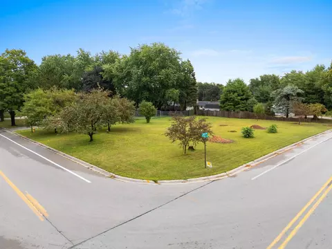 Shady Lane, Green Bay, WI 54313