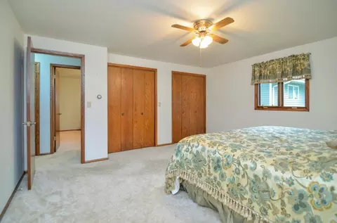 Bedroom - 1040 Debra St, Wrightstown, WI 54180 photo 4 of 8