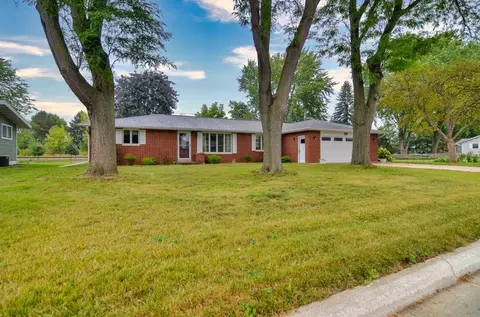Exterior - 1040 Debra St, Wrightstown, WI 54180 photo 1 of 8
