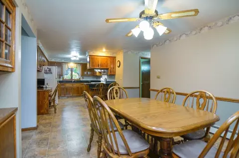 Dining - 1040 Debra St, Wrightstown, WI 54180 photo 4 of 5