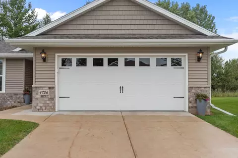 Exterior - 4726 N Tony Ct, Appleton, WI 54913 photo 4 of 10