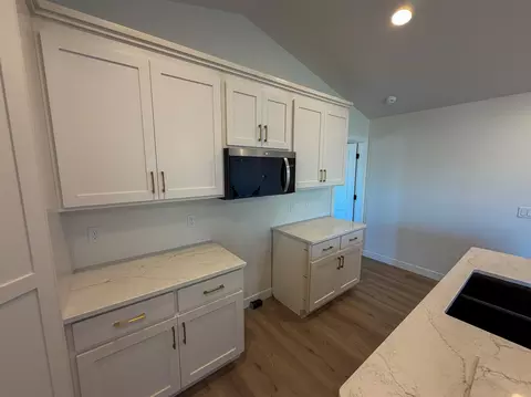 Kitchen - N8853 Galway Lane, Appleton, WI 54915 photo 4 of 6