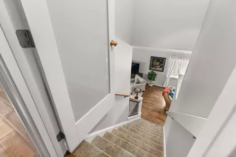 Entry Way - 2115 N Birchwood Ave, Appleton, WI 54914 photo 3 of 3