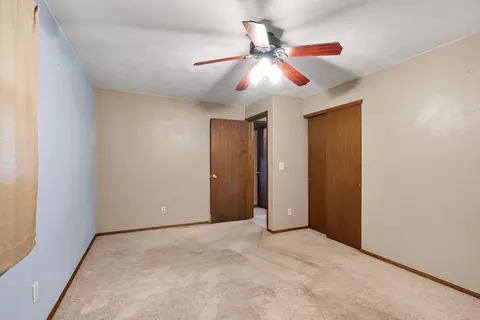 Bedroom - 415 S Midpark Dr, Appleton, WI 54915 photo 5 of 6