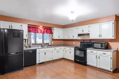 Kitchen - 415 S Midpark Dr, Appleton, WI 54915 photo 1 of 2