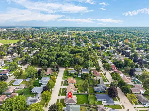 View/Area - 415 S Midpark Dr, Appleton, WI 54915 photo 3 of 5