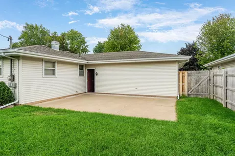 Exterior - 415 S Midpark Dr, Appleton, WI 54915 photo 5 of 8