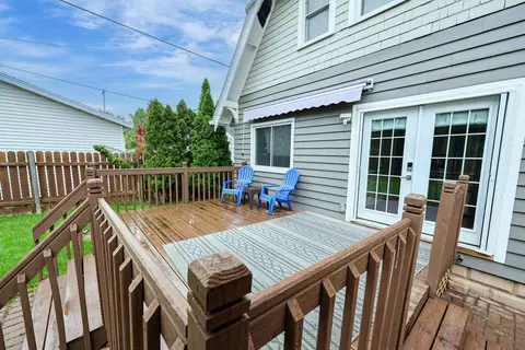 Exterior - 727 N Bennett St, Appleton, WI 54914 photo 5 of 10