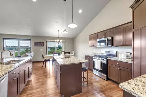 Kitchen - 3309 E Aquamarine Ave, Appleton, WI 54913 photo 2 of 4