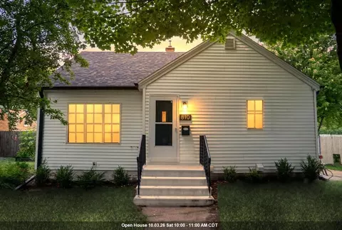 810 E 1st St, Kimberly, WI 54136