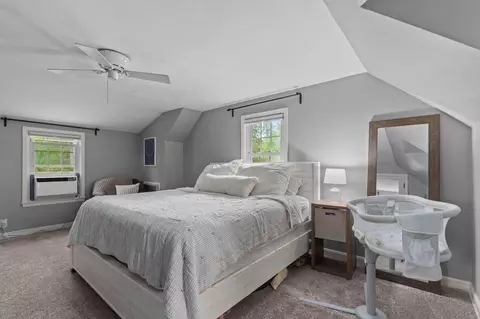 Bedroom - 165 River Dr, Appleton, WI 54915 photo 2 of 6