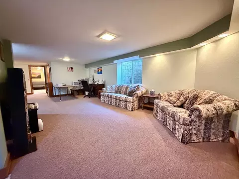 Living - 2829 Sheldon Dr, Oshkosh, WI 54904 photo 2 of 2