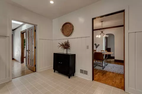 Entry Way - 1712 N Drew St, Appleton, WI 54911 photo 1 of 2