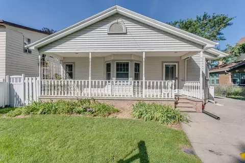 Exterior - 1712 N Drew St, Appleton, WI 54911 photo 8 of 11