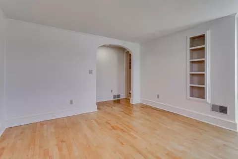 Living - 1712 N Drew St, Appleton, WI 54911 photo 8 of 8