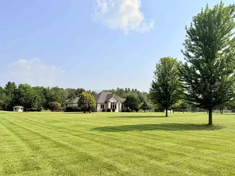 Exterior - 1071 Wrightstown Rd, De Pere, WI 54115 photo 9 of 11
