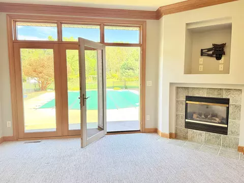 Living - 1071 Wrightstown Rd, De Pere, WI 54115 photo 5 of 5