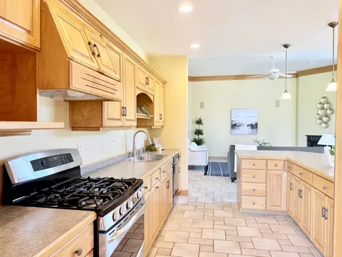 Kitchen - 1071 Wrightstown Rd, De Pere, WI 54115 photo 3 of 4