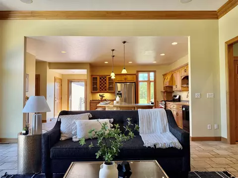 Living - 1071 Wrightstown Rd, De Pere, WI 54115 photo 1 of 5