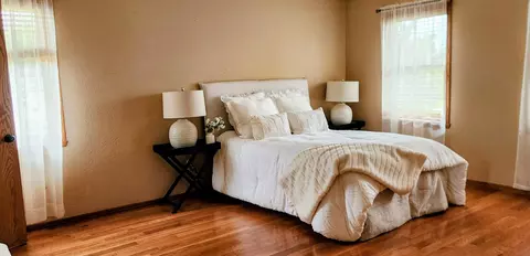 Bedroom - w6108 Long Court, Appleton, WI 54914 photo 1 of 2