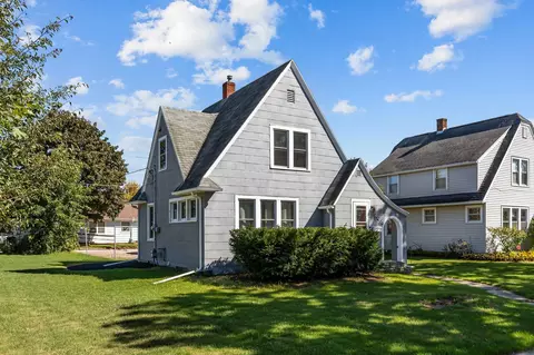 Exterior - 203 S Walnut St, Kimberly, WI 54136 photo 9 of 9