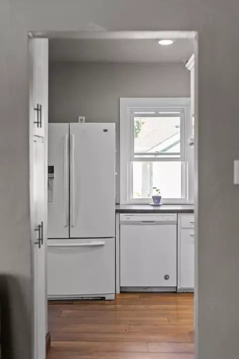 Kitchen - 203 S Walnut St, Kimberly, WI 54136 photo 6 of 6